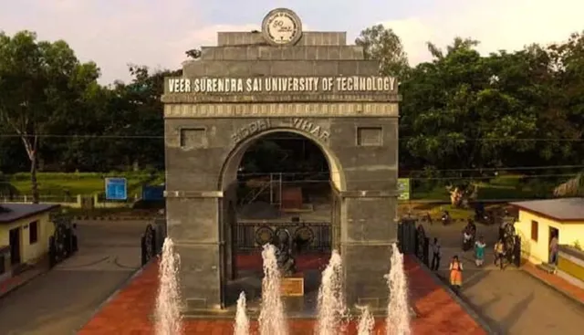 ଭିସୁଟ୍‌ ରାଗିଂ ଘଟଣା: କର୍ତ୍ତୃପକ୍ଷଙ୍କୁ ଲିଖିତ ଅଭିଯୋଗ କଲେ ପୀଡ଼ିତ ଛାତ୍ର