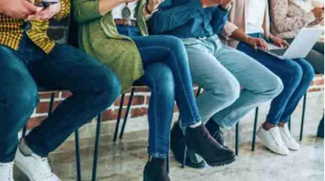 ଅଫିସକୁ ଜିନ୍ସ ଓ ଟିସାର୍ଟ ପିନ୍ଧି ନ ଆସିବାକୁ ନିର୍ଦ୍ଦେଶ ଦେଲେ ଜିଲ୍ଲାପାଳ