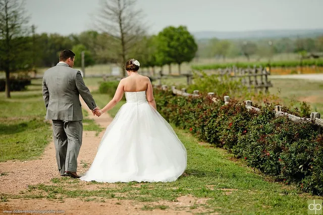 ବିବାହର କିଛି ସମୟ ପୂର୍ବରୁ ଜଣାପଡ଼ିଲା ବର-କନ୍ୟା ସମ୍ପର୍କରେ ଭାଇ ଓ ଭଉଣୀ, ଆଉ ତା’ପରେ...