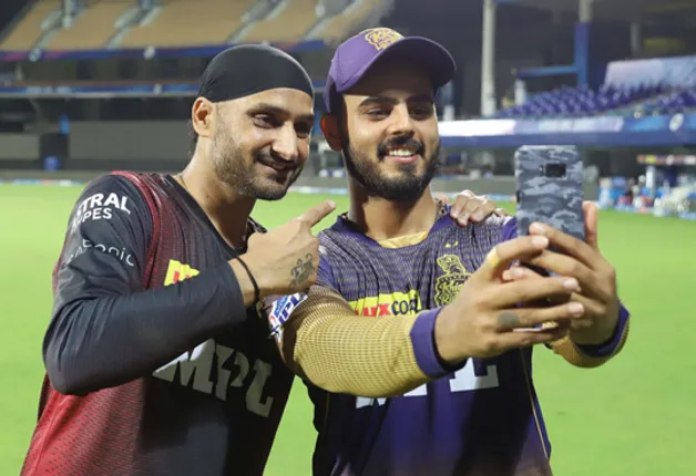 ଭଜିଙ୍କ ଗୋଟିଏ ଓଭର ବୋଲିଂର କାରଣ କହିଲେନି ମୋର୍ଗାନ୍‌