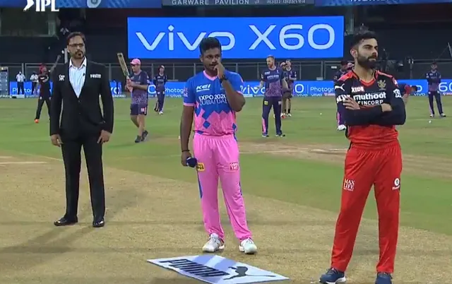 ଆଇପିଏଲ : ଟସ ଜିତି ବୋଲିଂ ନିଷ୍ପତ୍ତି ନେଲା ବାଙ୍ଗାଲୋର୍