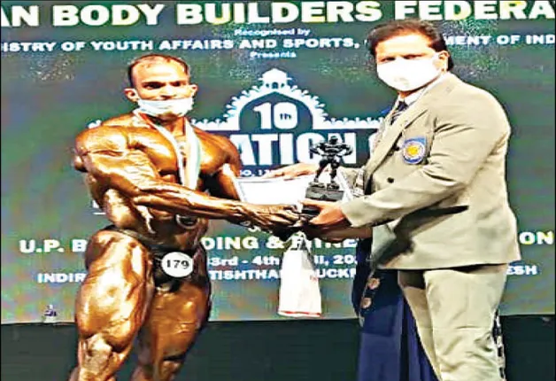 ଫେଡେରେସନ୍‌ କପ୍‌ ସୁନ୍ଦରସ୍ବାସ୍ଥ୍ୟ ରଶ୍ମିଙ୍କୁ ସ୍ବର୍ଣ୍ଣ