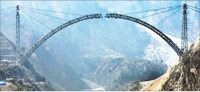 ଭାରତୀୟ ରେଳବାଇର ଅପୂର୍ବ କରାମତି, ବିଶ୍ବର ଉଚ୍ଚତମ ରେଳପୋଲର ଆର୍କ ନିର୍ମାଣ ସରିଲା