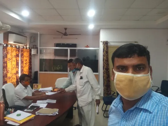 ସାର ଦର ବୃଦ୍ଧି ବିରୋଧରେ ପ୍ରଧାନମନ୍ତ୍ରୀଙ୍କୁ ଦାବି ପତ୍ର ପ୍ରଦାନ କଲା ଓଡ଼ିଶା କୃଷକ ସଭା