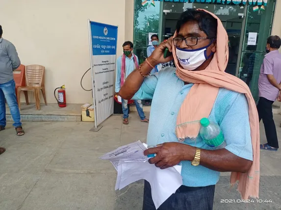 ଏନଟିପିସି ହସ୍ପିଟାଲରେ ଗୁରୁତର ପୁଅ, ସ୍ଥାନାନ୍ତର ଚିଠା ଧରି ଆମ୍ବୁଲାନ୍ସ ପାଇଁ ଦରାଣ୍ଡି ହେଉଥିଲେ ବାପା !