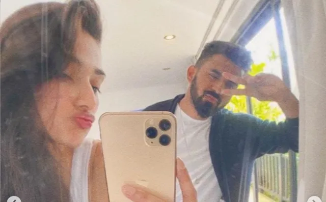 ରାହୁଲଙ୍କୁ ଆଥିୟାଙ୍କ ରୋମାଣ୍ଟିକ୍‌ ବାର୍ତ୍ତା