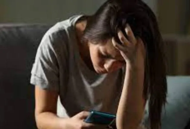 ପ୍ରତିଶୋଧ ଲକ୍ଷ୍ୟରେ ଛାତ୍ରୀଙ୍କର ନକଲି ଇନଷ୍ଟାଗ୍ରାମ୍‌ ପ୍ରୋଫାଇଲ୍‌ ତିଆରି କରି ଅଶ୍ଳୀଳ ବାର୍ତ୍ତା ଓ ଫଟୋ ପଠାଇ ଯୁବକ ଗିରଫ