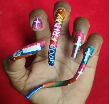 ରମେଶଙ୍କ ଅଭିନବ ନିଶା; ନଖ ବଢାଇ ଦେଉଛନ୍ତି ସୋସିଆଲ ମେସେଜ