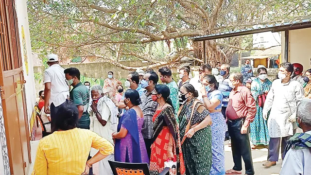 କୋଭିଡ୍‌ ହସ୍ପିଟାଲ ପାଇଁ ବିଏମ୍‌ସିର ନୂଆ ବ୍ୟବସ୍ଥା: ବିନା ରେଫେରାଲ୍‌ରେ ଭର୍ତ୍ତି ମନା