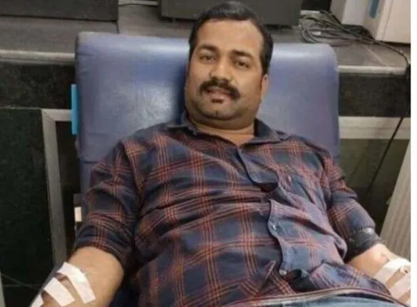 ଦୁଇଜଣ ମହିଳାଙ୍କ ଜୀବନ ବଞ୍ଚାଇବା ପାଇଁ ଯୁବକ ରୋଜା ଭାଙ୍ଗି ଦାନ କଲେ ପ୍ଲାଜମା