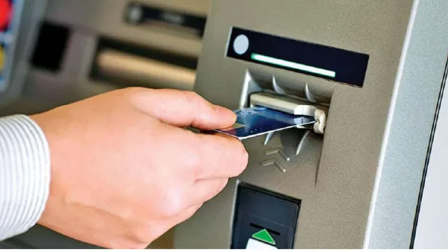 ଏଟିଏମ୍‌ ସୁରକ୍ଷା କଡ଼ାକଡ଼ି କରିବାକୁ ନିର୍ଦେଶ, ଅଚଳ କାର୍ଡରେ ଠକମାନେ ଟଙ୍କା ଉଠାଉଛନ୍ତି