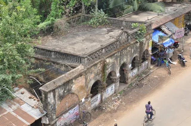 ଟ୍ରଷ୍ଟ ହାତକୁ ଗଲା ଏମାର ମଠ