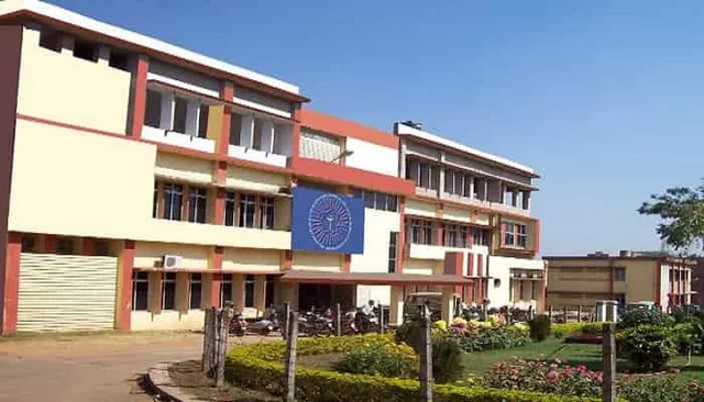 ଡା.ଅଭିନ ଚନ୍ଦ୍ର ହୋମିଓପ୍ୟାଥିକ କଲେଜରେ ପଶିଲା କରୋନା