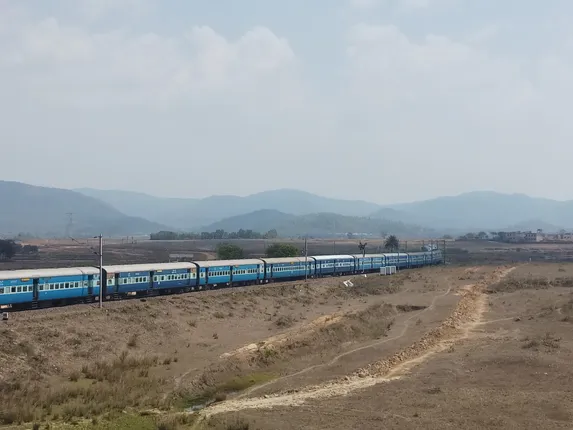 ୬ବର୍ଷ ପରେ ବି କୋତାୱାଲସା–ଜଗଦଲପୁର ରେଳପଥ ଦୋହରୀକରଣ ସରୁନି