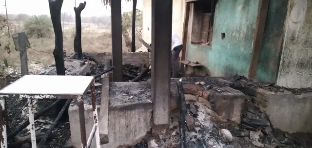 ନିଆଁରେ ଜଳିଗଲା ଜଳଖିଆ ଦୋକାନ