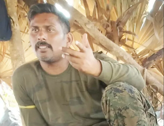 ବିଜାପୁର ନକ୍ସଲ ଆକ୍ରମଣ ଘଟଣା : ଯବାନଙ୍କ ଫଟୋ ଛାଡ଼ିଲେ ନକ୍ସଲ, ଆଲୋଚନା ପାଇଁ ପୁଣି ପ୍ରସ୍ତାବ ଦେଲେ