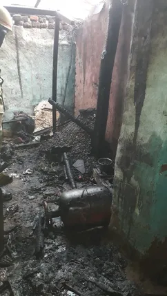 ଗ୍ୟାସ ଲିକ ହୋଇ ଘରେ ଲାଗିଲା ନିଆଁ, ନାବାଳକ ମୃତ