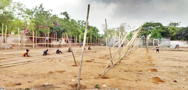 ସ୍ଥାନାନ୍ତର ହେଲା ୧୫ ହାଟ, ରାସ୍ତା ଓ ପଡ଼ିଆକୁ ଉଠିଲା