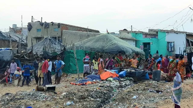 ‘ୟାସ’ର ମୁକାବିଲା ପାଇଁ ଅଣ୍ଟା ଭିଡ଼ିଲା ପୁରୀ ଜିଲ୍ଲା ପ୍ରଶାସନ: ୧.୪୬ ଲକ୍ଷ ଲୋକଙ୍କୁ ସ୍ଥାନାନ୍ତର ଲକ୍ଷ୍ୟ