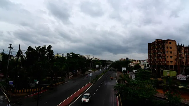 ମୌସୁମୀ ସକ୍ରିୟ ପାଇଁ ପାଗ ଅନୁକୂଳ, ବଙ୍ଗୋପସାଗରରେ ସକ୍ରିୟ ହେଉଛି ଦକ୍ଷିଣ-ପଶ୍ଚିମ ମୌସୁମୀ ବାୟୁ