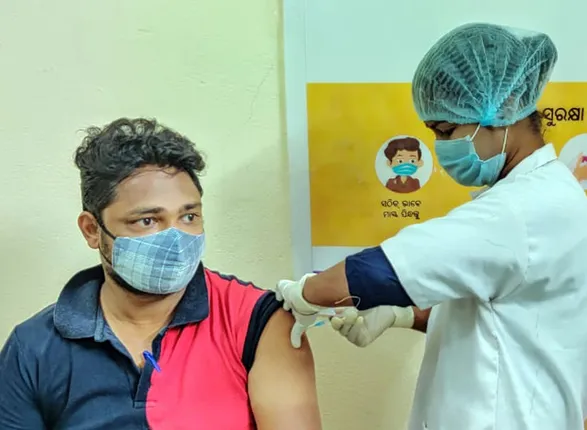 ୭୦ ଲକ୍ଷ ଟପିଲା ଟିକାକରଣ, ସୋମବାର ୭୧୪ ଟିକାକରଣ ଅଧିବେଶନ