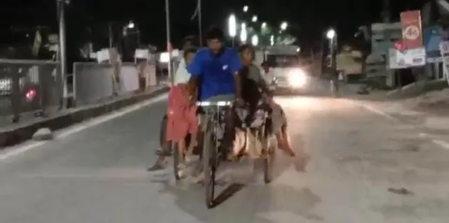 ଟ୍ରଲିରେ ବୁହାହୋଇ ମେଡିକାଲ ଗଲେ ରୋଗୀ