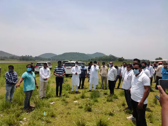 ଚିତ୍ରକୋଣ୍ଡା : ମୃତକଙ୍କ ପରିବାରକୁ ବିଜୁଜନତା ଦଳ ତରଫରୁ  ମୃତକଙ୍କ ପରିବାରକୁ ୫୦ ହଜାର ଲେଖା ପ୍ରଦାନ