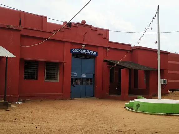 ପାଟଣାଗଡ଼ ଉପକାରାଗାରରେ କରୋନା ଜଣେ ଅନ୍ତେବାସୀଙ୍କ ମୃତ୍ୟୁ; ୪୫ ସଂକ୍ରମିତ