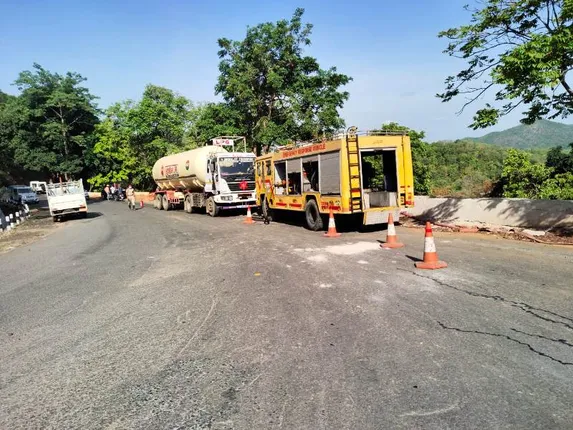 ଗୋଟିଏ ଦିନରେ ଖାଲି ହୋଇପାରିଲାନି ଟ୍ୟାଙ୍କର 