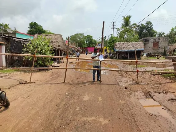 ଏରସମାରେ ବଢ଼ୁଛି କରୋନା ସଂକ୍ରମଣ, ଗଢ଼ହରିଶପୁର ପଂଚାୟତକୁ କଣ୍ଟେନମେଣ୍ଡ ଜୋନ୍ ଘୋଷଣା