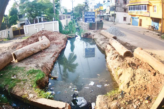 ବାତ୍ୟାରେ ଭାସିବ ରାଜଧାନୀ! ବହୁ ଅଞ୍ଚଳରେ ଡ୍ରେନ୍‌ ସଫା ହୋଇନି