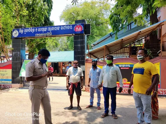 କୋଭିଡ ହସପିଟାଲରେ ଭଉଣୀର ମୃତ୍ୟୁକୁ ନେଇ ଉତ୍ତେଜନା