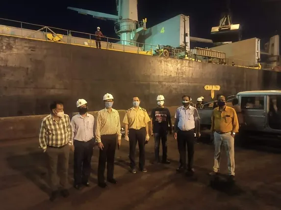 ଅକ୍ସିଜେନ୍ ଯୋଗାଣ ପାଇଁ ଓଏସ୍ଏଲ୍ ପକ୍ଷରୁ ଲଜିଷ୍ଟିକ୍ସ ସହାୟତା