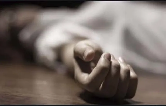 ମାଲବାହୀ ଟ୍ରେନରେ କଟି ଅଜଣା ଯୁବକ ମୃତ