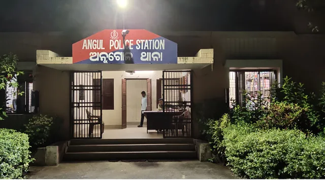 ଅନୁଗୁଳ: ପାୱାର ଫୁଲ ତିନି ଯନ୍ତ୍ରୀ; ଅର୍ଡର ହେଲା, କିନ୍ତୁ ବଦଳି ନୋହିଲା