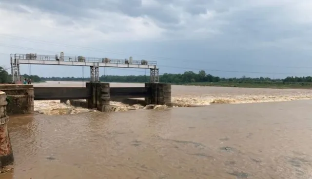 ବୈତରଣୀରେ ମଧ୍ୟମ ଧରଣର ବନ୍ୟା ଆଶଙ୍କା: ଟ୍ୱିଟ କରି ସୂଚନା ଦେଲେ ସ୍ୱତନ୍ତ୍ର ରିଲିଫ କମିସନର