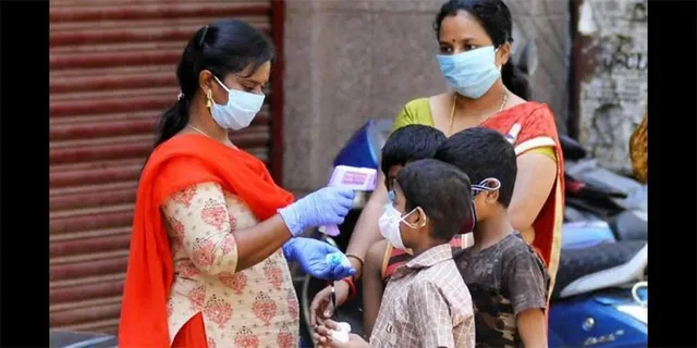 କରୋନାର ଚତୁର୍ଥ ଲହର ଭୟ: ପିଲାଙ୍କୁ ଥଣ୍ଡାଜ୍ବର ହେଲେ ସ୍କୁଲ ମନା