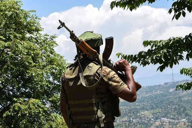 ଜମ୍ମୁ ଓ କଶ୍ମୀରରେ ଆତଙ୍କବାଦୀ ଆକ୍ରମଣ ଯୋଜନା ପଣ୍ଡ; ପୁଞ୍ଚ୍‌ରୁ ୧୯ଟି ଗ୍ରେନେଡ୍‌ ଉଦ୍ଧାର