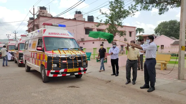 କେନ୍ଦୁଝର: ଗଡ଼ିଲା ୧୩ ନୂଆ ଆମ୍ବୁଲାନ୍ସ