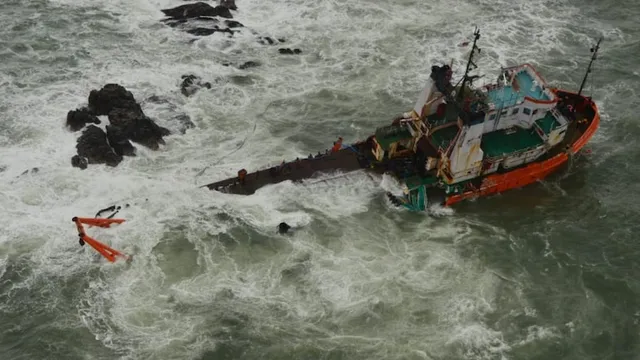 ପଣ୍ୟବାହୀ ପୋତ ‘ପି-୩୦୫’କୁ ବାତ୍ୟା ‘ତୌତେ’ ଡୁବାଇ ଦେବାର ଦୁଇ ଦିନ ପରେ ଉଦ୍ଧାର ହେଲା ୧୪ଜଣଙ୍କ ଶବ