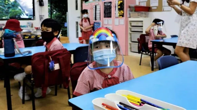 କେଜ୍ରିୱାଲ୍‌ଙ୍କ ନୂଆ ‘ଭେରିଆଣ୍ଟ୍‌’ କୋଭିଡ୍‌-୧୯ ଟୁଇଟ୍‌: ‘ବିଭ୍ରାନ୍ତିକର ସୂଚନା ନି‌ରୋଧୀ ଆଇନ’ ପ୍ରଣୟନ କଲା ସିଙ୍ଗାପୁର