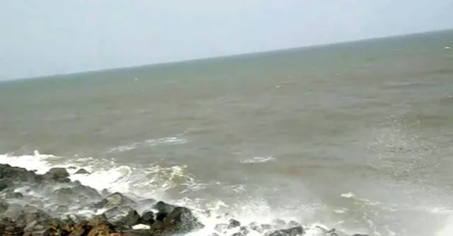 ବୁଡ଼ିଗଲା ଡଙ୍ଗା; ଅଳ୍ପକେ ବର୍ତ୍ତିଲେ ୧୦ ମତ୍ସ୍ୟଜୀବୀ