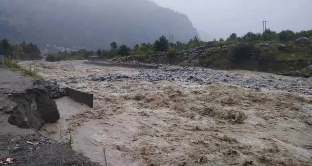 ଉତ୍ତରାଖଣ୍ଡରେ ବାଦଲ ଫଟା ବର୍ଷାର ତାଣ୍ଡବ: ୩ମୃତ, ୨ନିଖୋଜ