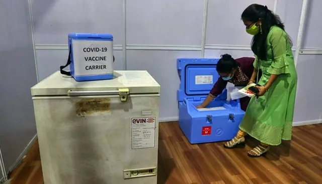 ଭୁବନେଶ୍ୱରରେ ତୃତୀୟ ପର୍ଯ୍ୟାୟ କୋଭିଡ ଟିକାକରଣର ଡ୍ରାଏ ରନ୍: ନୟାପଲ୍ଲୀ ଆଇଆରସି ଭିଲେଜ ପ୍ରାଥମିକ ସ୍ୱାସ୍ଥ୍ୟ କେନ୍ଦ୍ରରେ ୫୦ ଜଣଙ୍କୁ ଦିଆଗଲା ଟିକା