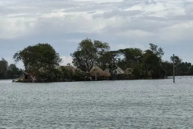 ବାତ୍ୟା ଯିବା ପରେ ଏବେ ବନ୍ୟା ଡର, ଫୁଲିଲା ସୁବର୍ଣ୍ଣରେଖା‌, ଜଳକା ସ୍ଥିର