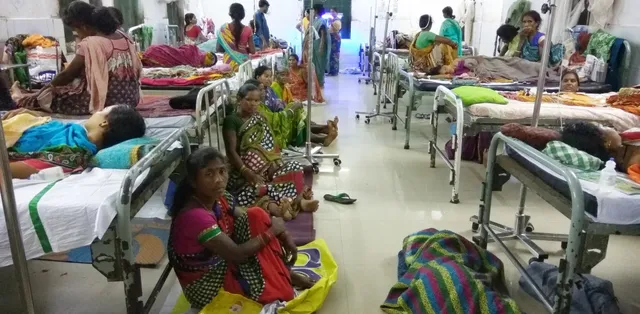 ମହିଳା ଓ ଶିଶୁ ବିକାଶ ବିଭାଗର ବାତ୍ୟା ପ୍ରସ୍ତୁତି: ଆସନ୍ନ ପ୍ରସବା ମହିଳାଙ୍କୁ ହସ୍ପିଟାଲ୍‌ ସ୍ଥାନାନ୍ତର କରାଯିବ