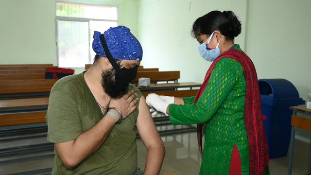 ଟିକା ନେଲେ ବିଦେଶ ଯାଉଥିବା ଛାତ୍ରଛାତ୍ରୀ