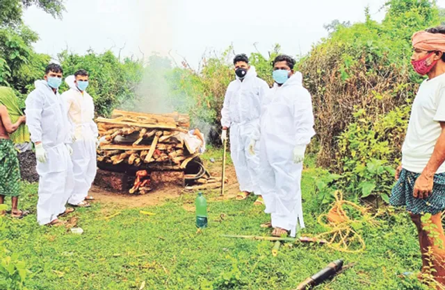 କରୋନା ସନ୍ଦେହରେ ୧୨ଘଣ୍ଟା ପଡ଼ି ରହିଲା ବୃଦ୍ଧାଙ୍କ ଶବ