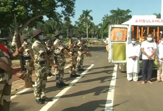 ବିଧାନସଭା ପରିସରରେ ବିଜୟଶ୍ରୀଙ୍କୁ ଗାର୍ଡ ଅଫ ଅନର