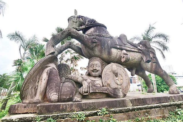 ଭୁବନେଶ୍ବର ନାଁ ପଛର କଥା: ହୋଟେଲ ନାମରେ ‘ରାଜମହଲ ଛକ’